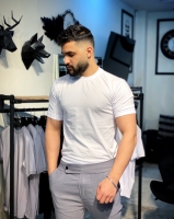 تی شرت ساده سفید