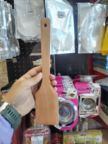کفگیر چوبی