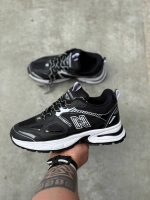 کتونی New Balance مشکی کف سفید